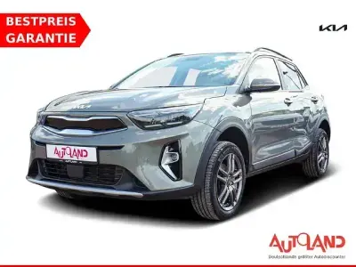 Gebraucht Kia Stonic Spirit 84 PS (61 kW) 2021 Grün SUV