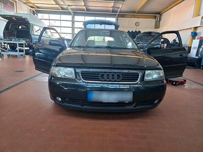 Gebraucht Audi S3 Sport 235 PS (172 kW) 2002 Schwarz Kleinwagen