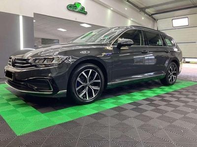 Usata VW Passat GTE 218 CV (160 kW) 2021 Grigio Station wagon