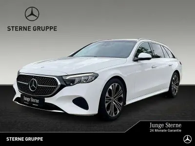 Gebraucht Mercedes E300 Avantgarde 313 PS (230 kW) 2024 Unilack polarweiß Kombi