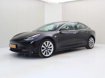 Second-hand Tesla Model 3 Standard Range 225 kW (306 CP) 2020 Negru Berlinǎ