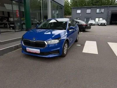 Gebraucht Skoda Fabia Easy 65 PS (47 kW) 2022 Energy blau Kleinwagen