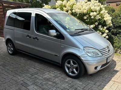 Mercedes Vaneo