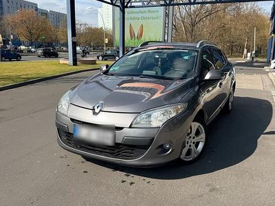 Gebraucht Renault Mégane GrandTour 131 PS (96 kW) 2009 Grau Kombi
