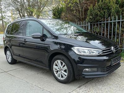 Usata VW Touran 150 CV (110 kW) 2020 Nero Monovolume