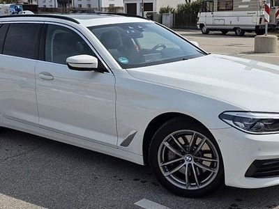 Gebraucht BMW 530 Sport Line 265 PS (194 kW) 2019 Weiß Limousine