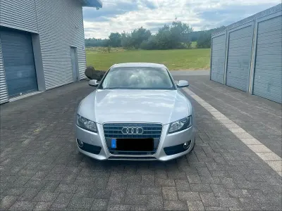 Gebraucht Audi A5 Comfort 179 PS (131 kW) 2010 Grau Coupé