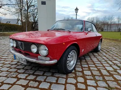 Gebraucht Alfa Romeo GT 87 PS (63 kW) 1974 Rot Coupé