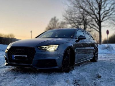 Gebraucht Audi A4 S-Line 218 PS (160 kW) 2017 Grau Kombi