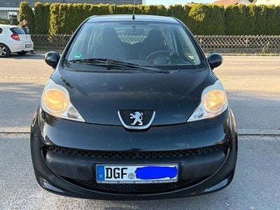 Second-hand Peugeot 107 Filou 68 CP (50 kW) 2007 Negru Hatchback
