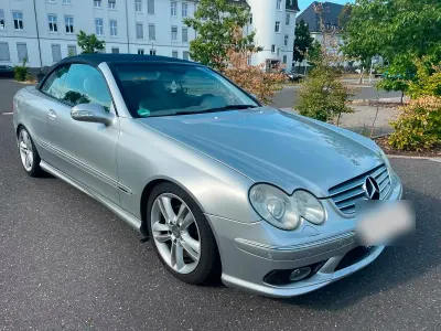 Gebraucht Mercedes CLK320 AMG 218 PS (160 kW) 2004 Silber Cabrio