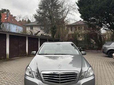 Gebraucht Mercedes E350 Avantgarde 231 PS (169 kW) 2010 Limousine