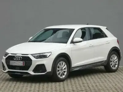 Gebraucht Audi A1 Comfort 110 PS (80 kW) 2023 Weiß SUV