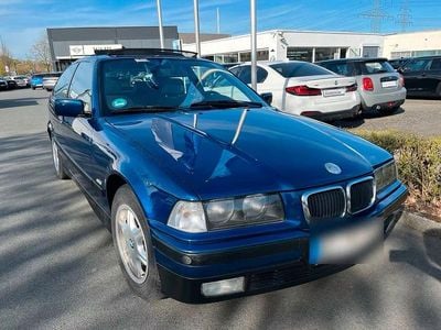 Gebraucht BMW 316 105 PS (77 kW) 1999 Blau Coupé