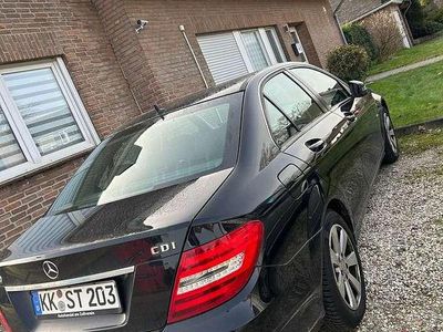 Gebraucht Mercedes C220 170 PS (125 kW) 2011 Schwarz Limousine