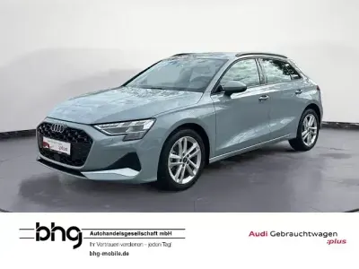 Używany Audi A3 Advanced Plus 116 KM (85 kW) 2025 Szary Sedan/Limuzyna