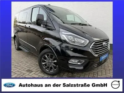 Second-hand Ford Tourneo Custom Titanium X 170 CP (125 kW) 2023 Negru Van