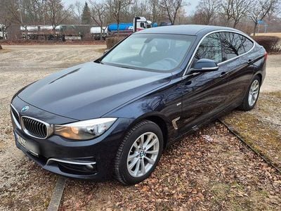 Schwarz Gebraucht 2014 BMW 320 Gran Turismo Luxury Line Limousine | 8.990 € (Fairer Preis)
