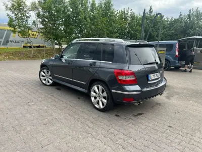 Gebraucht Mercedes GLK350 231 PS (169 kW) 2009 Grau SUV