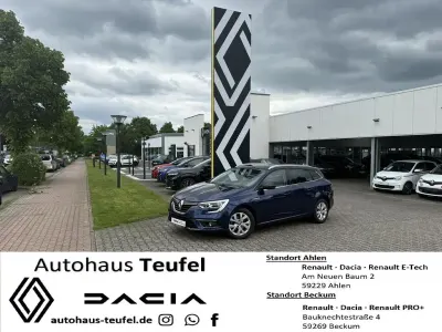 Używany Renault Mégane LIMITED Deluxe 140 KM (102 kW) 2019 Niebieski Sedan/Limuzyna