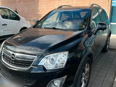 Gebraucht Opel Antara 163 PS (119 kW) 2011 Schwarz SUV