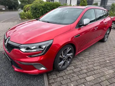 Gebraucht Renault Mégane GT GT 205 PS (150 kW) 2018 Rot Coupé