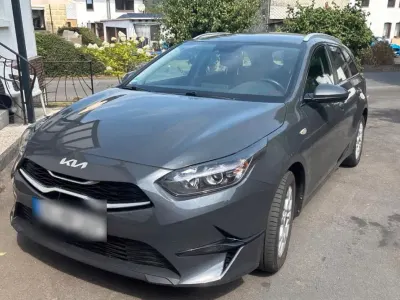 Gebraucht Kia Ceed GT 120 PS (88 kW) 2022 Grau Kombi