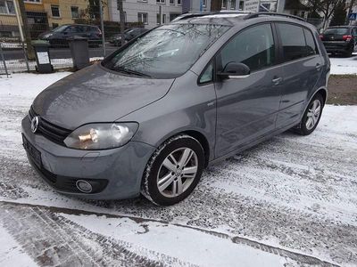 Grau Gebraucht 2012 VW Golf Plus Cross Match Van / Kleinbus | 5.300 € (Fairer Preis)