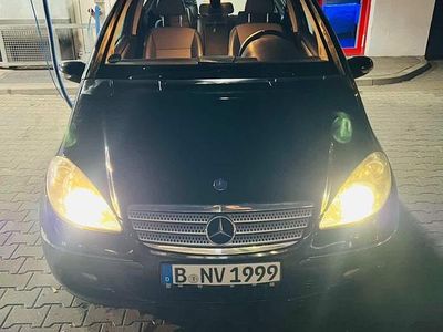 Second-hand Mercedes A200 192 CP (141 kW) 2006 Negru Hatchback