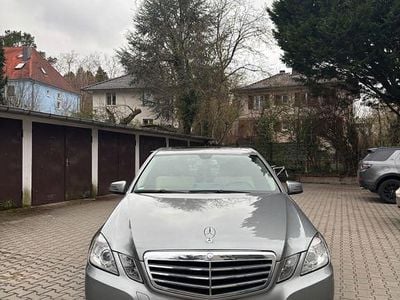 Gebraucht Mercedes E350 Elegance 265 PS (194 kW) 2010 Grau Limousine
