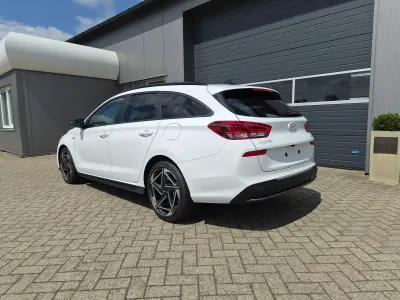Neu Hyundai i30 N Line 150 PS (110 kW) 2026 Serenity white pearl Kombi