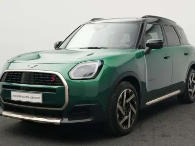 Gebraucht Mini Countryman Favoured 218 PS (160 kW) 2024 Grün SUV