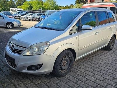 Usata Opel Zafira Edition 140 CV (102 kW) 2008 Argento Monovolume