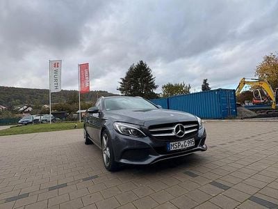 Grau Gebraucht 2015 Mercedes C250 Avantgarde Limousine | 18.000 € (Fairer Preis)