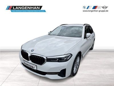 Weiß Gebraucht 2022 BMW 520 Kombi | 29.705 € (Fairer Preis)