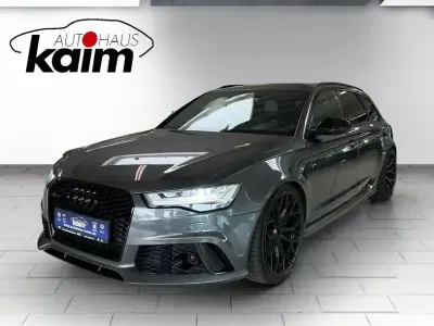 Używany Audi RS6 Ambiente 676 KM (497 kW) 2017 Szary Kombi