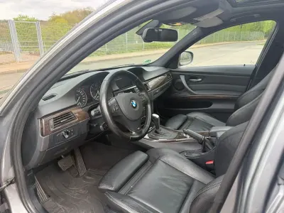 Occasion BMW 320 Exclusive 184 ch (135 kW) 2011 Gris Break