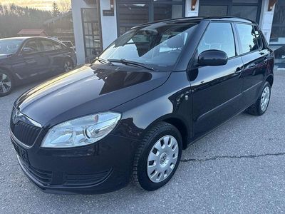 Gebraucht Skoda Fabia Ambition 90 PS (66 kW) 2012 Schwarz Limousine