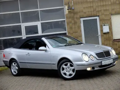 Gebraucht Mercedes CLK230 193 PS (141 kW) 1998 Silber Cabrio