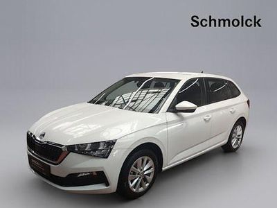 Gebraucht Skoda Scala Ambition 95 PS (69 kW) 2023 Weiß Kleinwagen