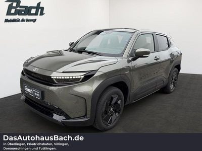 Neu Toyota Urban Cruiser 127 kW (174 PS) 2026 Land breeze green SUV