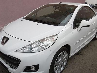 Usata Peugeot 207 Allure 120 CV (88 kW) 2015 Bianco Cabrio