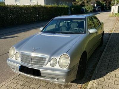 gebraucht Mercedes E200 CDI Classic