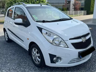 Gebraucht Chevrolet Spark 2013 Weiß Kleinwagen