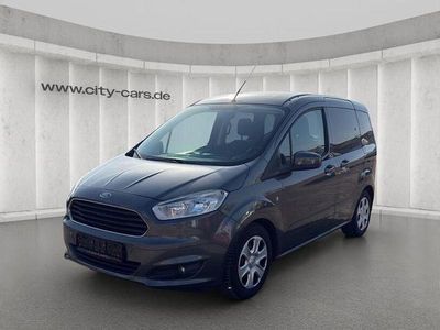Gebraucht Ford Tourneo Courier Trend 101 PS (74 kW) 2017 Grau Van / Kleinbus