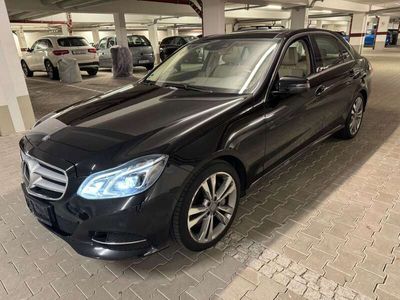 gebraucht Mercedes E400 4Matic / LEDER / LED