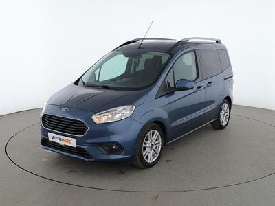 Używany Ford Tourneo Courier Titanium 101 KM (74 kW) 2020 Niebieski Minivan