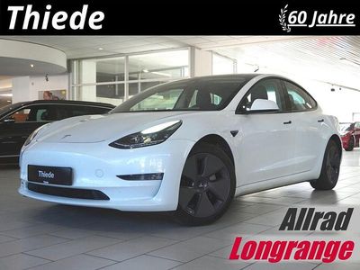 Begagnad Tesla Model 3 366 kW (498 HK) 2021 Vit Sedan
