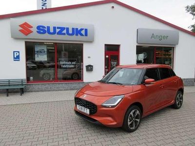 Flameorangepearl Gebraucht 2025 Suzuki Swift Comfort+ Kleinwagen | 22.490 € (Teuer)