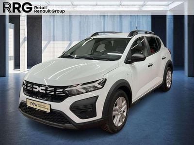 Gebraucht Dacia Sandero Essentiel 101 PS (74 kW) 2024 Gletscherweiss SUV